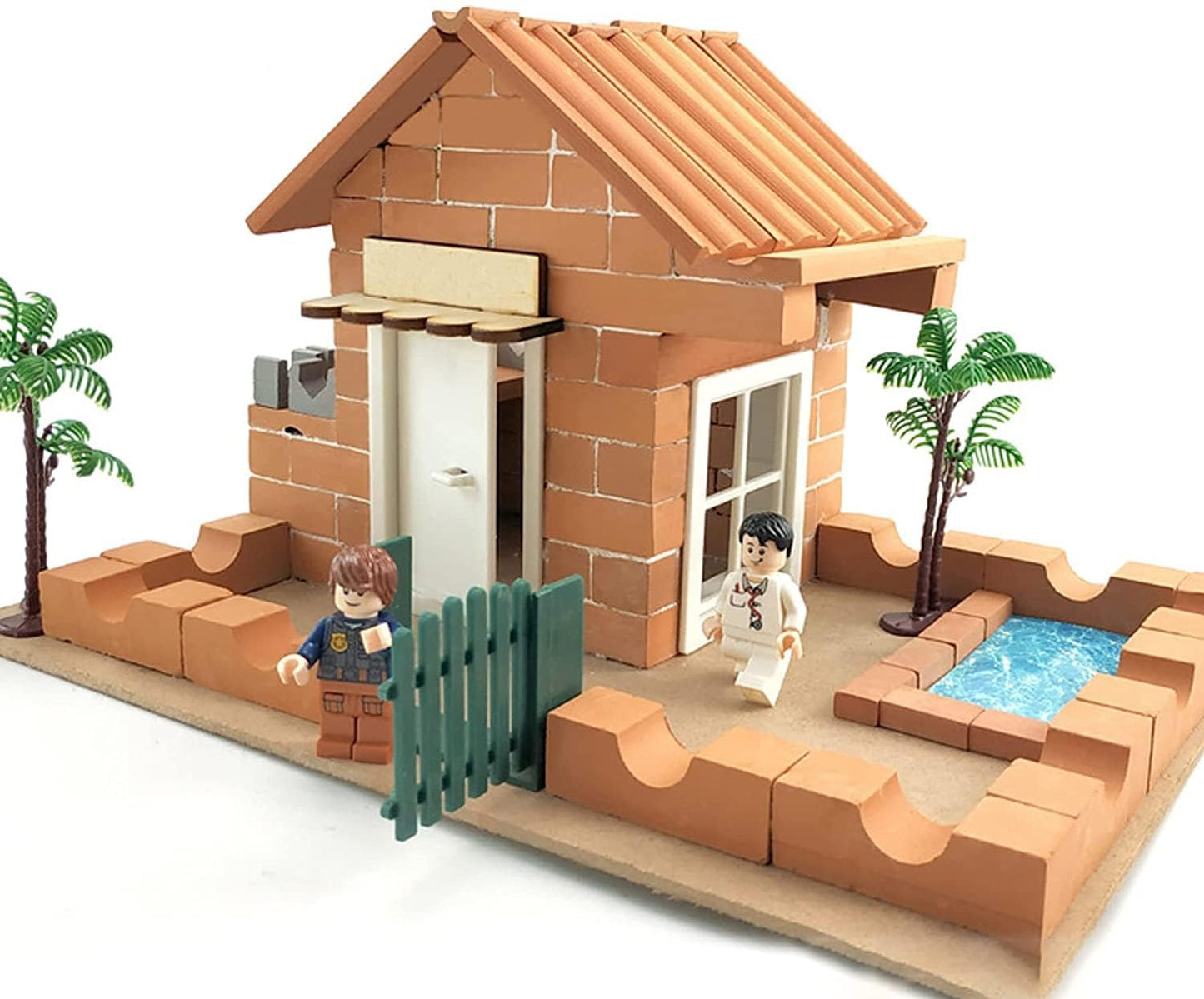 Cayway Mini Red Wall Bricks - 560 Pcs, Ideal for Landscaping, Dollhouse Miniature Gardens