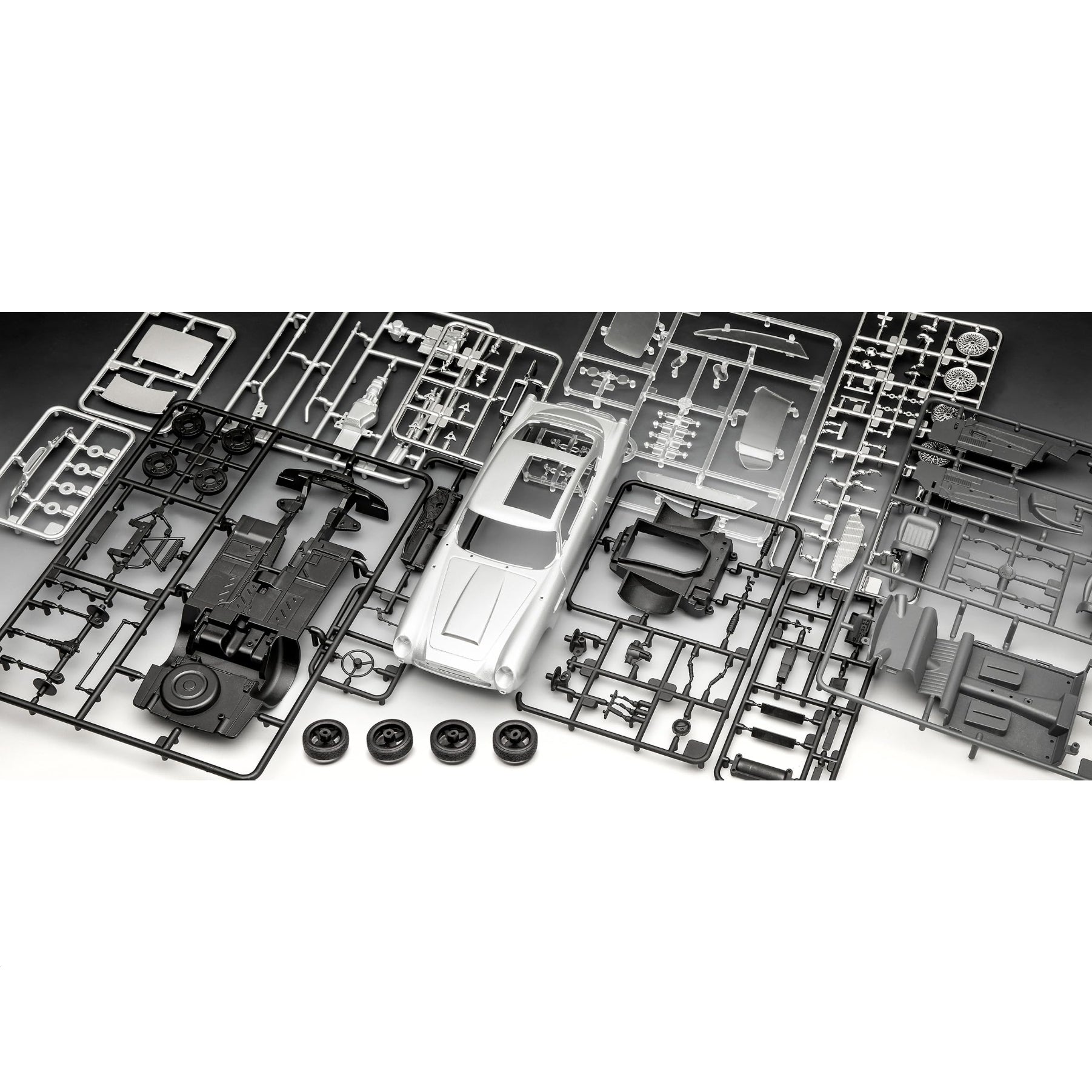 Detailed bulletproof shield and machine guns on Revell James Bond car — cinematic assembly project — Freetimejoy