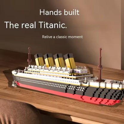 Titanic Micro-Particle Building Block Model – 1860-Piece Historical Steamship Set