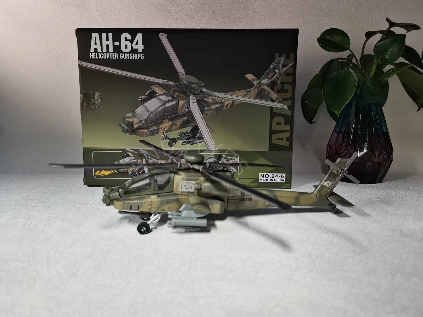 AH-64 Apache Gunship