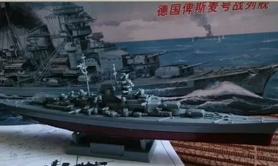 Trumpeter 30CM 1:700 Naval Assembly Set – Historical Battleship & Aircraft Carrier Models