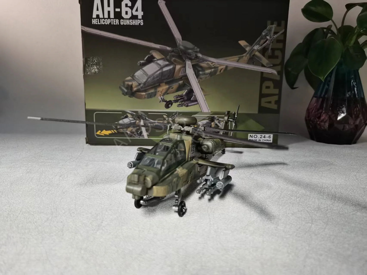 AH-64 Apache Gunship